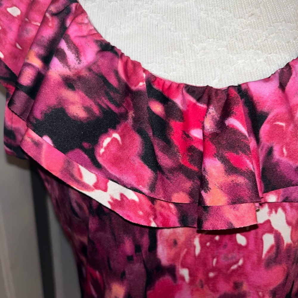 Fashion Bug Springtime Ruffled Tank M - Picture 2 of 6